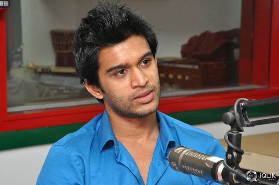 Ram-Leela-Movie-Team-at-Radio-Mirchi